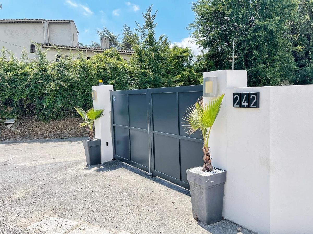 Saint Paul De Vence - Le Kub Plex La Colle-sur-Loup Exterior foto